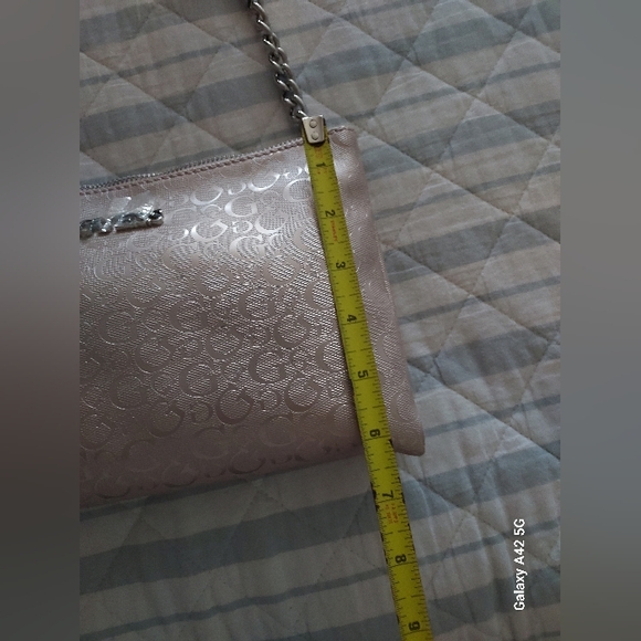 NWOT GUESS Crossbody Bag Handbag Purse Women Monogram Light pink-beige - Picture 11 of 13